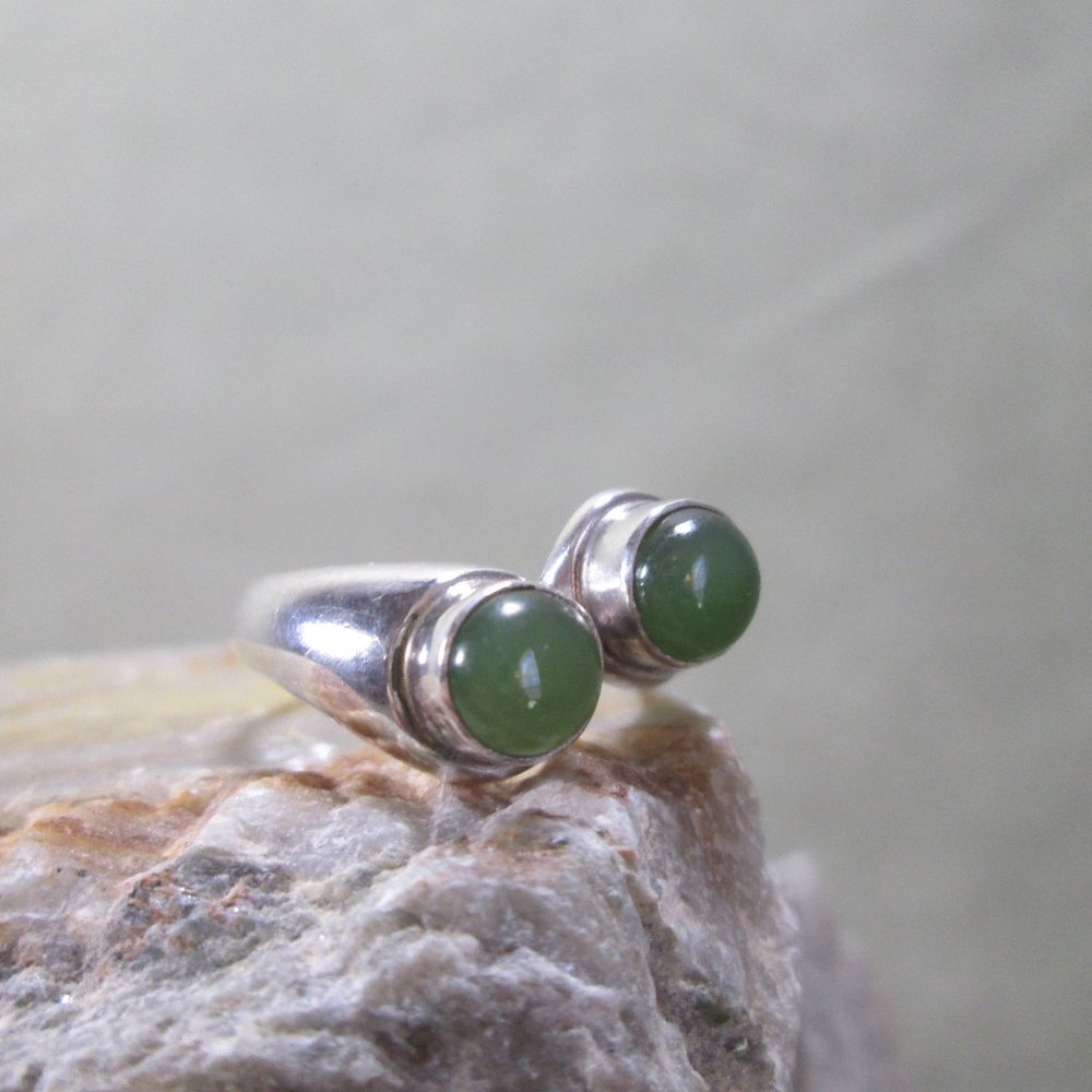 Sterling Silver Jade Ring TWIN SUN Studio Design - Picture 2 of 8